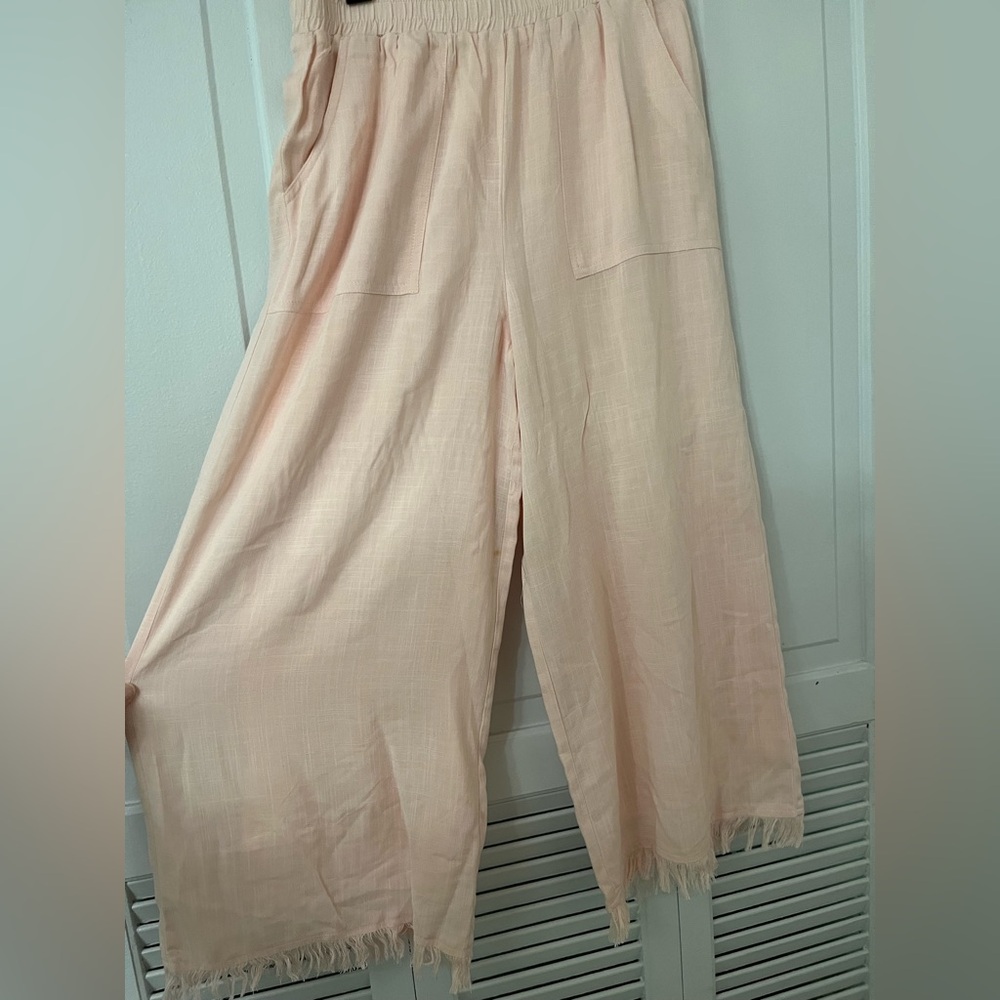 Versona Light Peach Wide-Leg capri with tassel bottoms